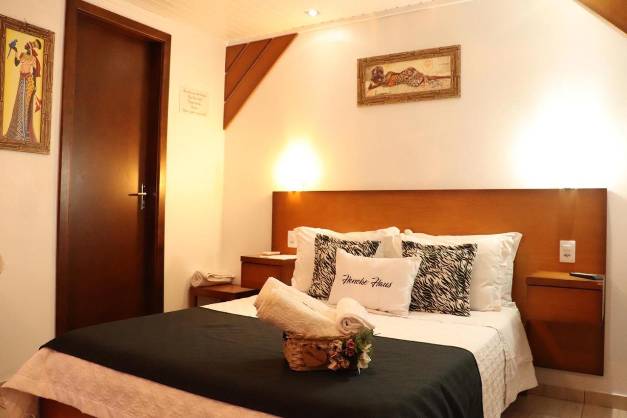 Pousada Hencke Haus (Adults Only) كانيلا المظهر الخارجي الصورة
