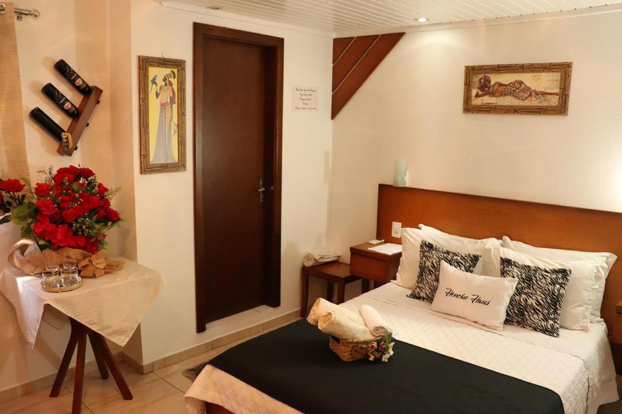 Pousada Hencke Haus (Adults Only) كانيلا المظهر الخارجي الصورة